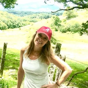 Meet your Posher, Shelley